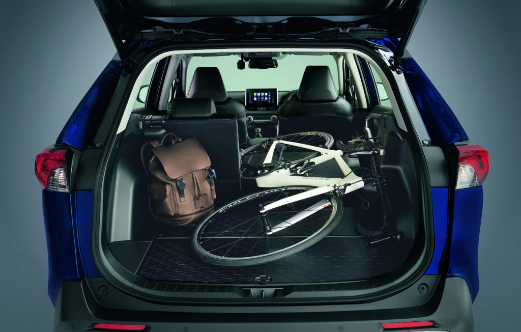 Rav4 boot space