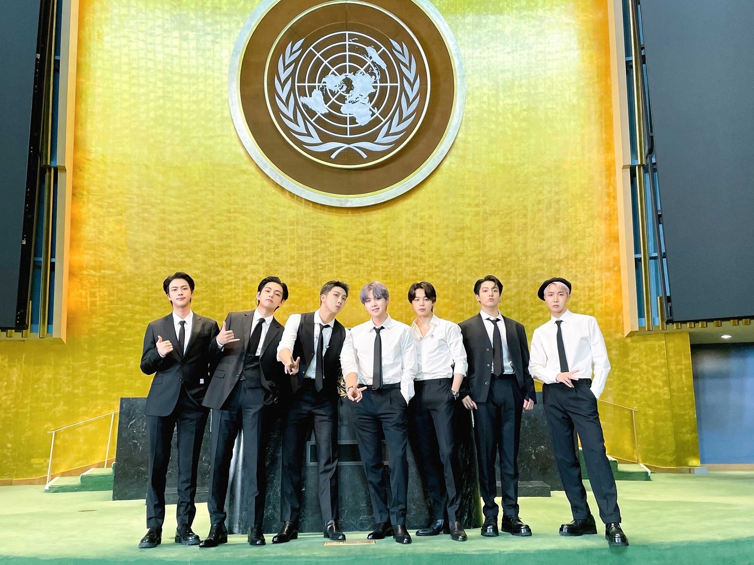 BTS all-boy K-pop groups