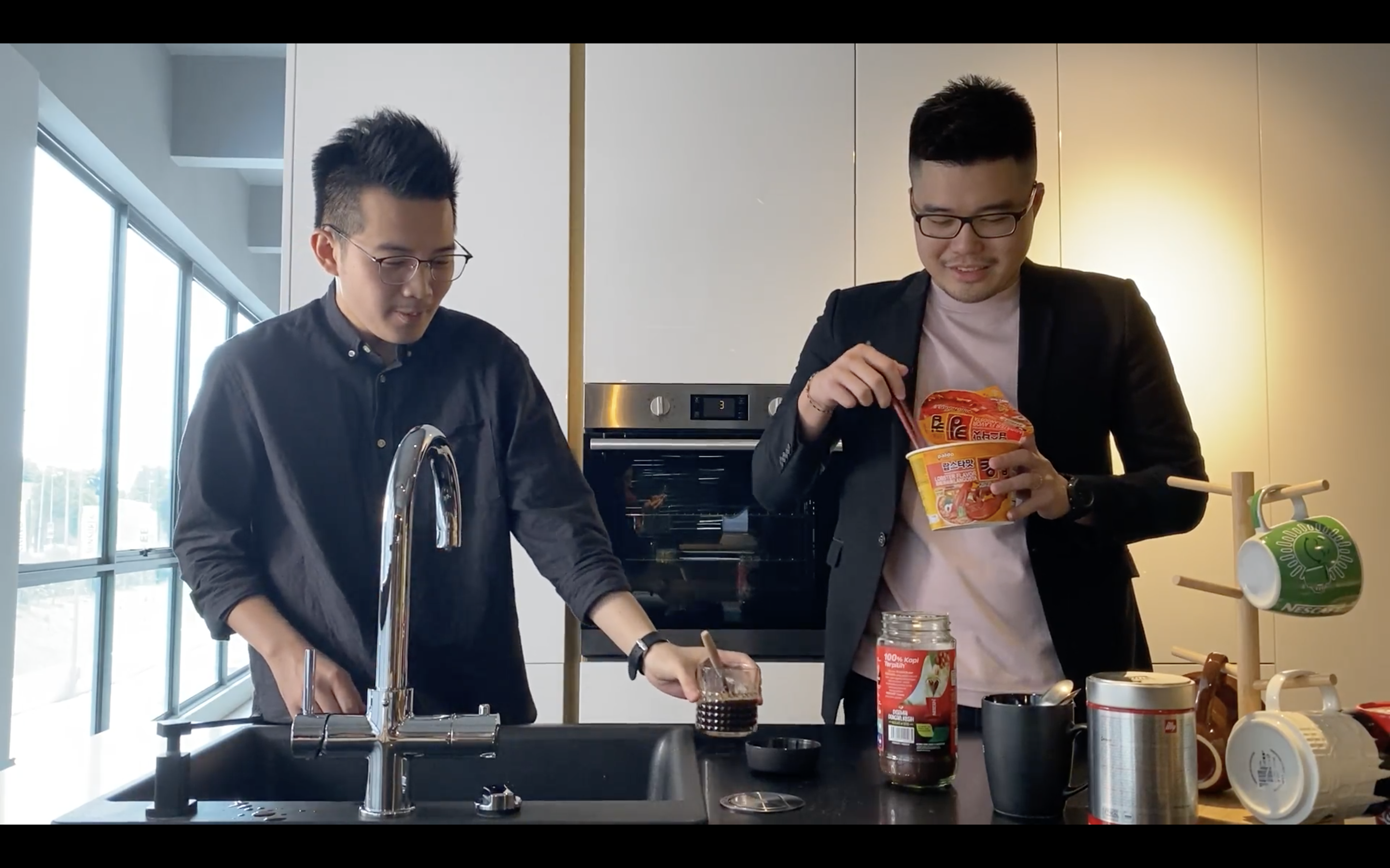 preparing instant noodles using intrix